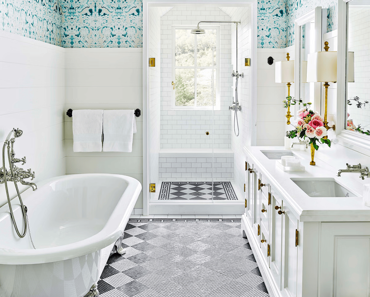 Double Vanity Symmetry Layout Bathroom Design Ideas