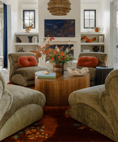 Self-contained zone for small space Modern Small Living room ideas