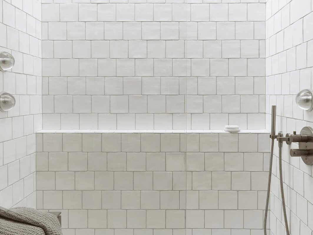 Skylight All White Small Bathroom Design Ideas